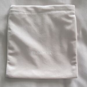 Déhanche White Accessory Pouch